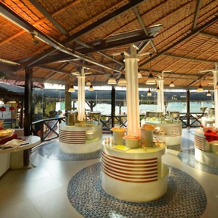 Paya Beach Spa & Dive Resort Kampung Genting Екстер'єр фото